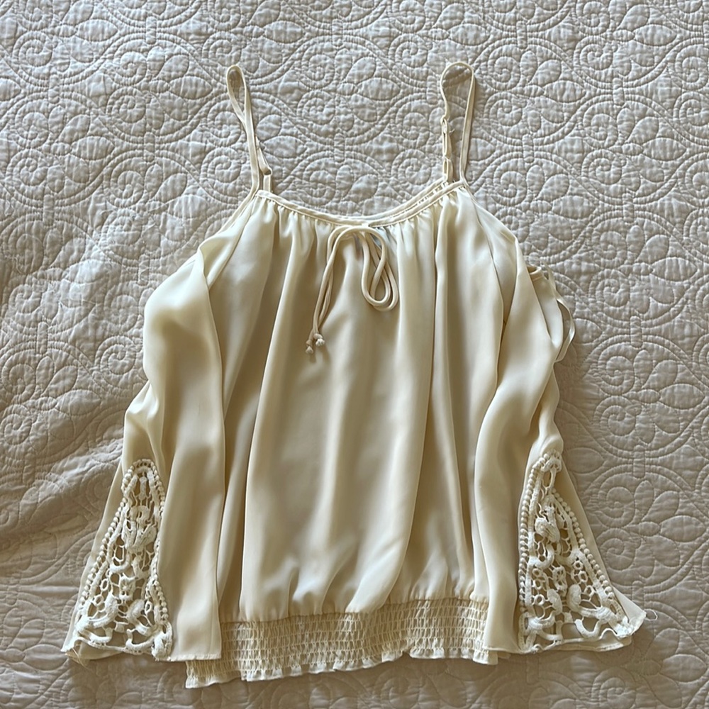 Off white off the shoulder blouse - Size S